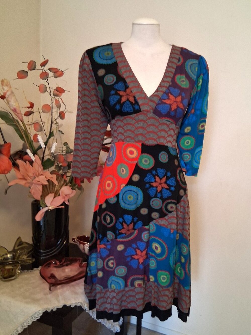 NWOT Stella Unique Artistic Patchwork Midi Dress V-Neck ¾ Sleeve Soft Stretch